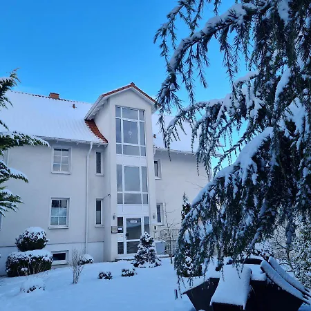 Πανσιόν Pension Bergen 3*